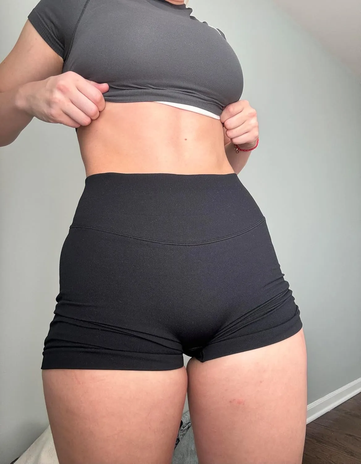 AUROLA Influence Workout Shorts for Women,2.5 3.5 4.5 5.5 6.5 No Roll Up Squat Proof Scrunch Seamless Compression Gym Short
