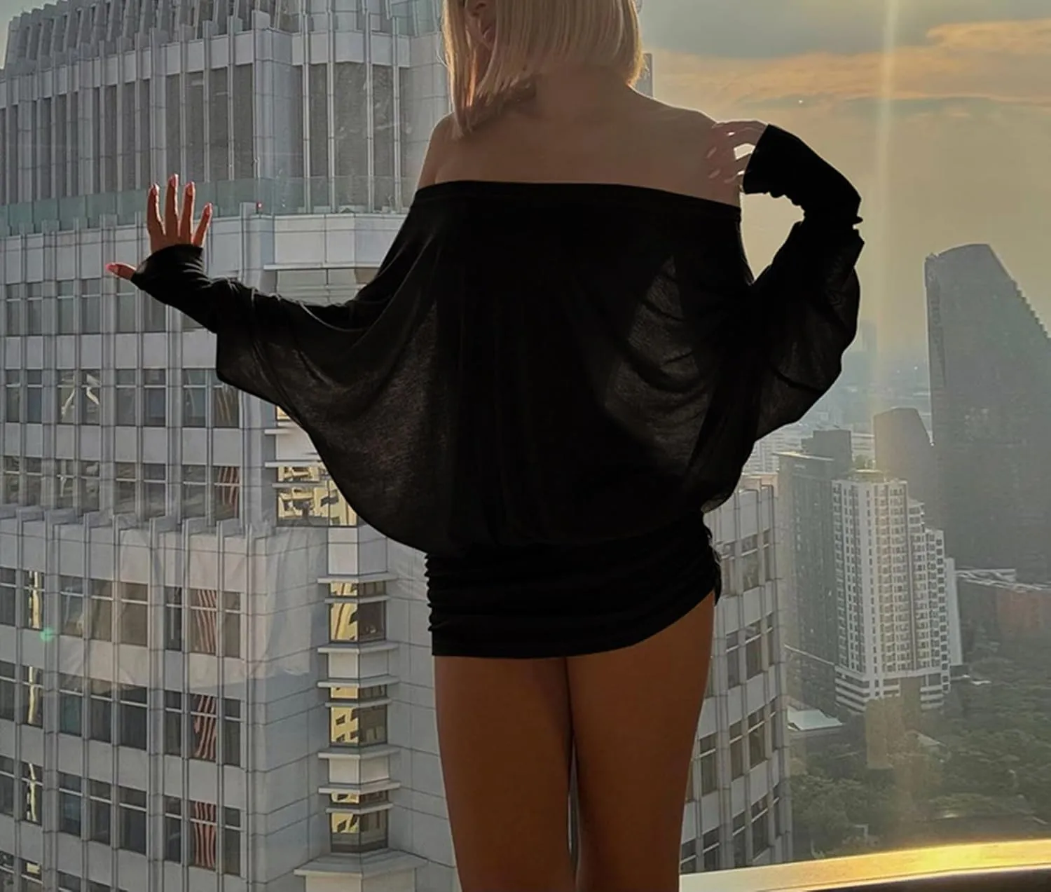 Womens Off The Shoulder Mini Dress Ruched Batwing Sleeve Strapless Dress Y2K Long Sleeve Nightout Streetwear Club Slim Skirt